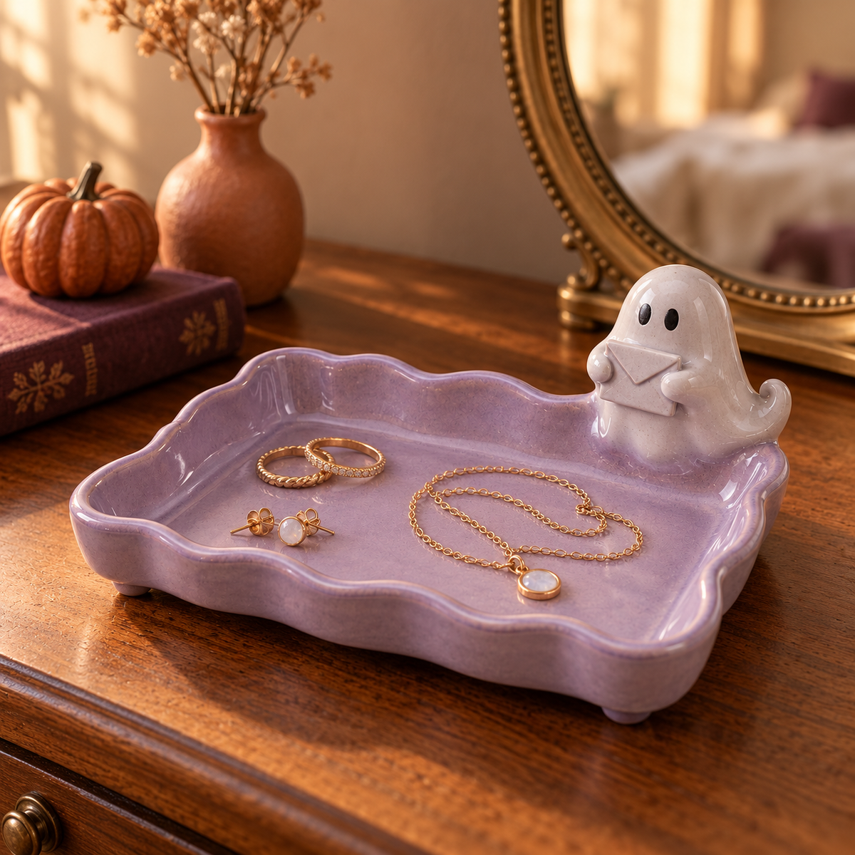 narvomi™ Little Correspondent Ghost Jewelry Tray — Ceramic Ring Dish, Halloween Trinket Catchall & Vanity Gift